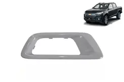 Moldura Farol Neblina Esquerdo (primer p/ pintar) - Nova S10  / Trailblazer