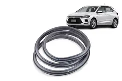 Guarnição Porta Traseira Direita - Novo Onix Hatch 2020 A 2026 ( Lado Porta )